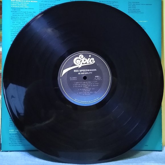REO Speedwagon Hi Infidelity 1980 Vinyl record - Picture 3 of 4